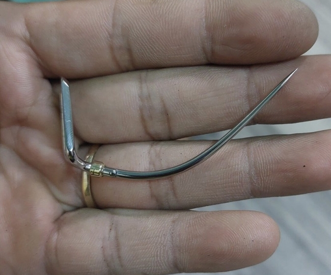 Cựa gà tre 50 lai 50 thông kim thép Mỹ