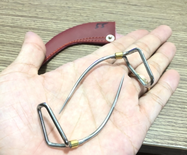 Cựa gà tre 55 đế lỡ việt lai thép Mỹ